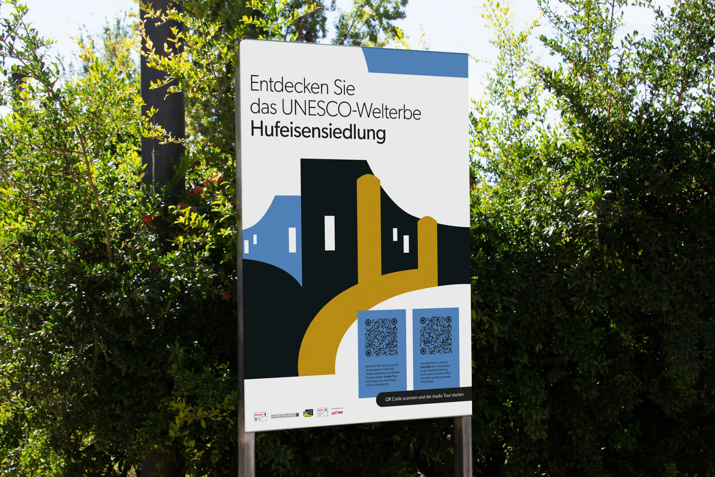 Infotafel zum UNESCO-Welterbe Hufeisensiedlung