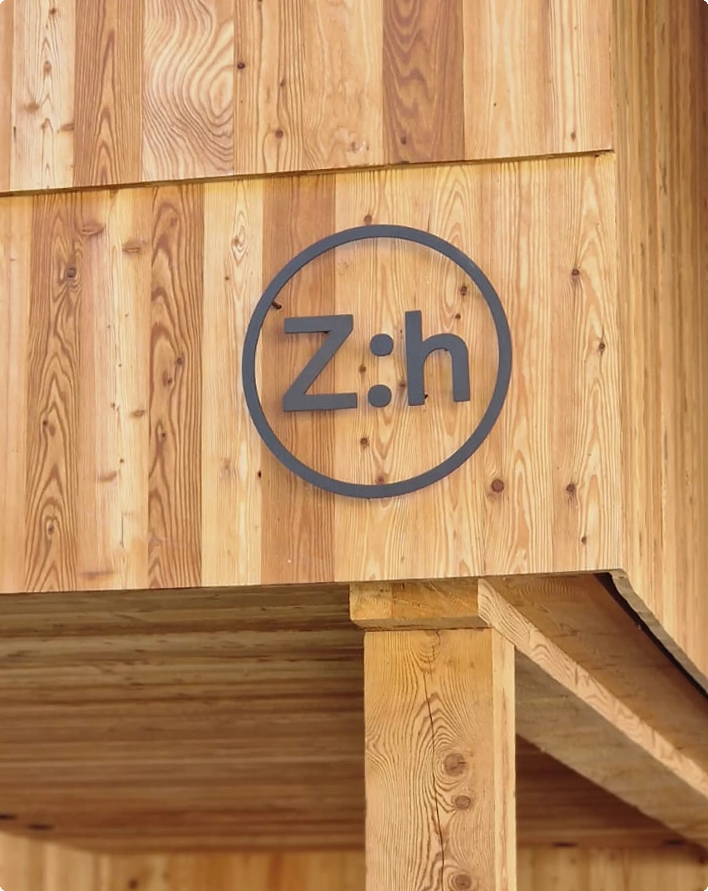 Beschilderung des Zalnerhofs